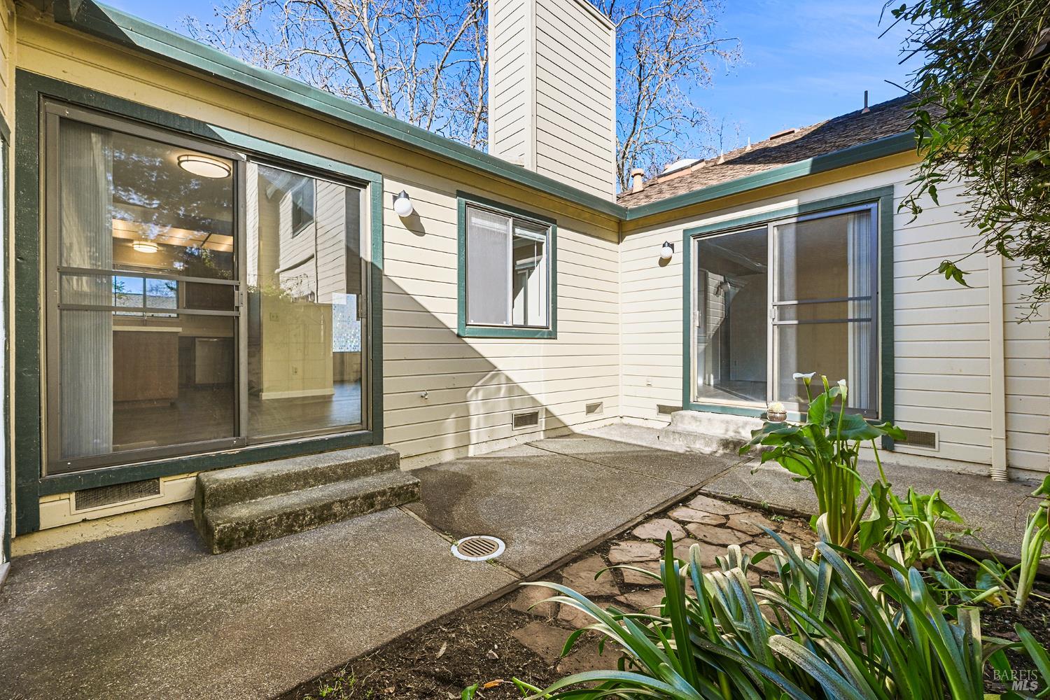 1220 North Street Santa Rosa, CA 95404 - Photo 19 of 36