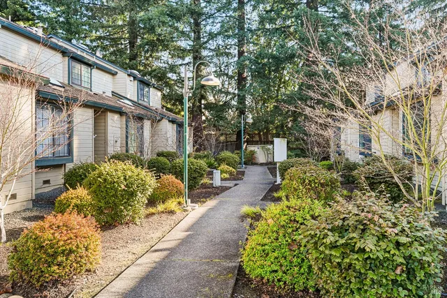 $495,000 | 1220 North Street, Santa Rosa, CA 95404