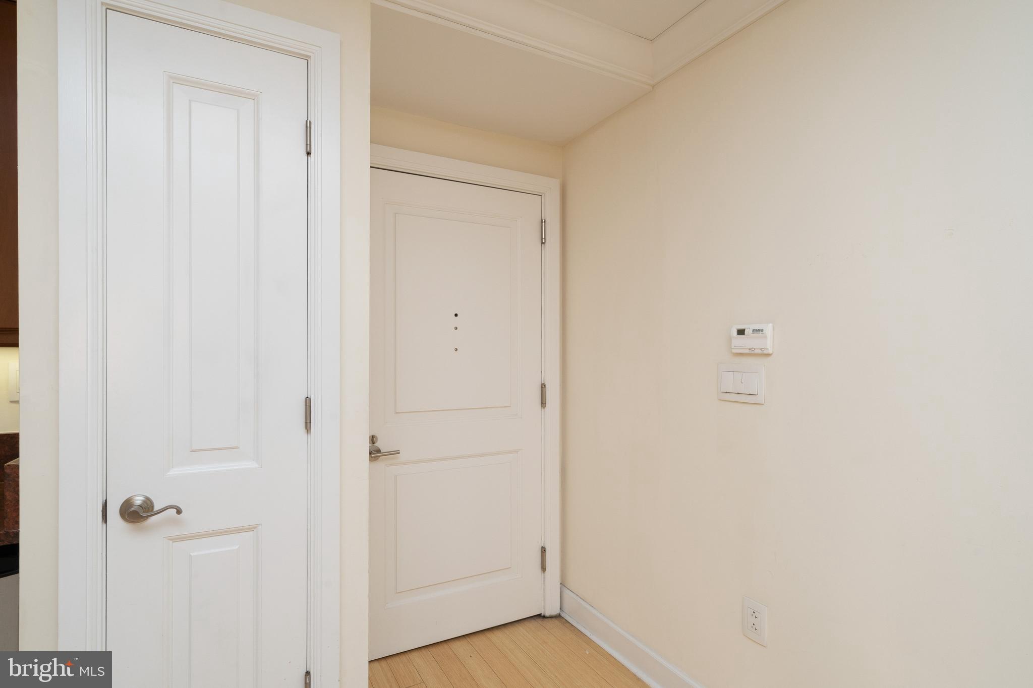 1701 Locust Street, Unit 1417 Philadelphia, PA 19103 - Photo 8 of 29