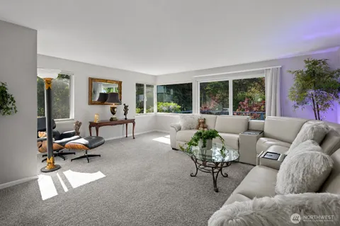 $1,348,888 | 707 West Bertona Street, Seattle, WA 98119