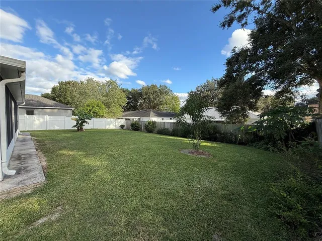 a view of outdoor space