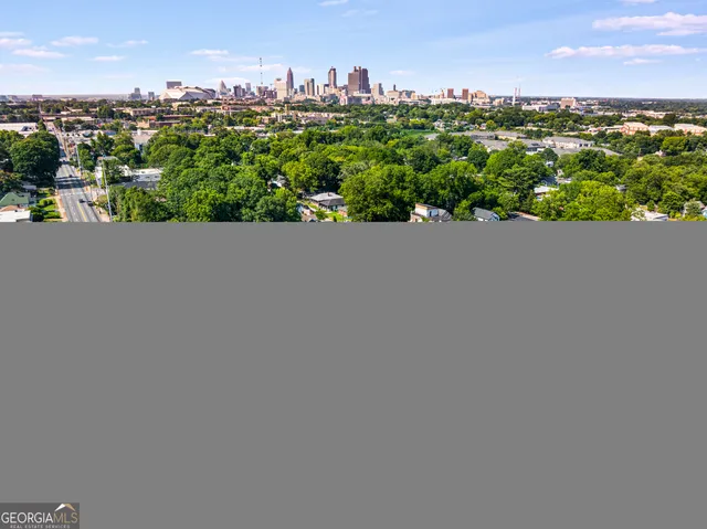 $800,000 | 916 Metropolitan Parkway Southwest, Atlanta, GA 30310