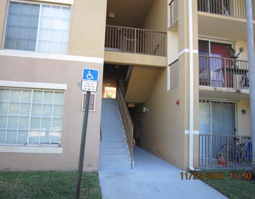 1012 Villa, Unit 1012 Boynton Beach, FL 33435 - Photo 1 of 14 Primary Photo
