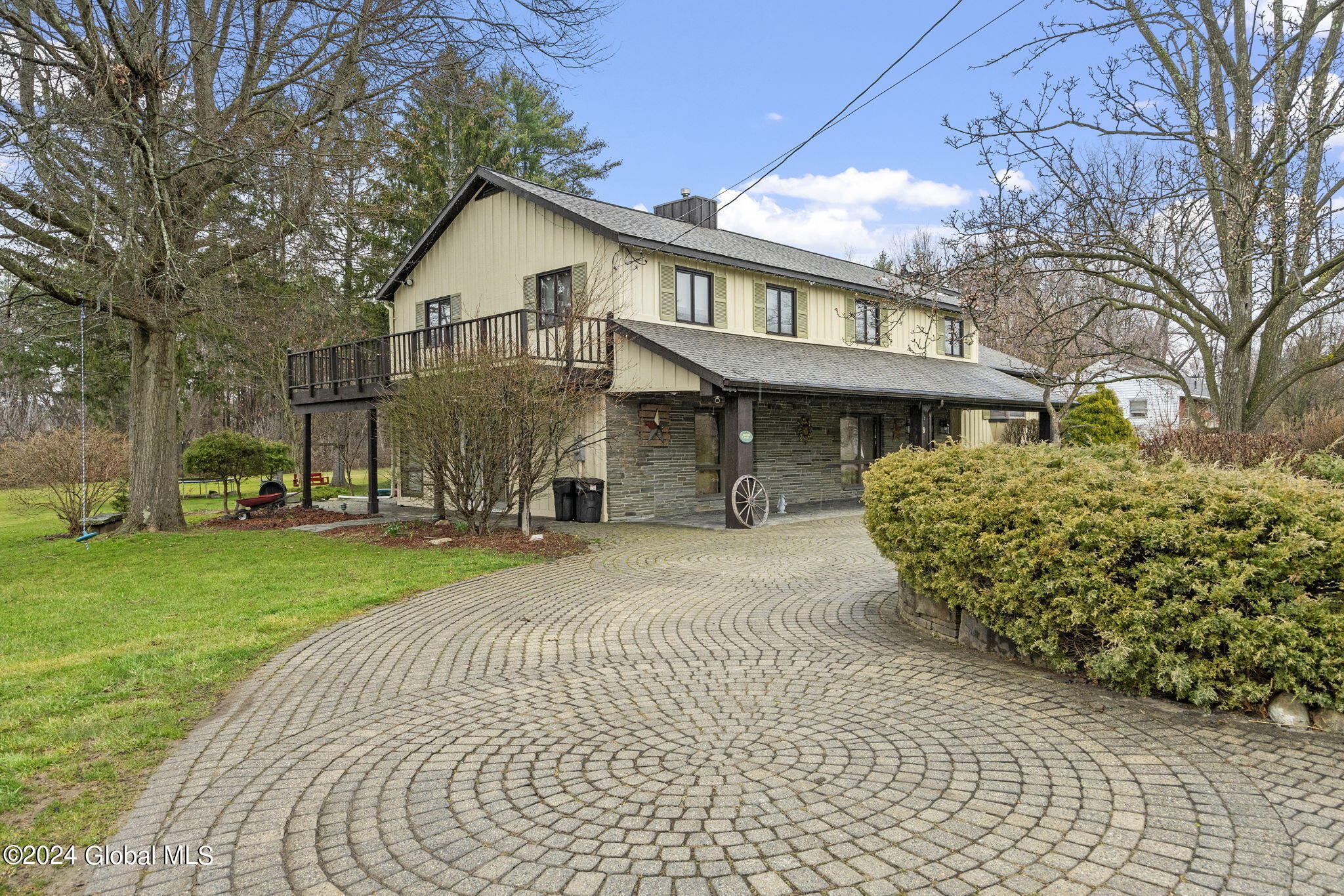 9 French's Mill Road Altamont, NY 12009 - Photo 3 of 47 3