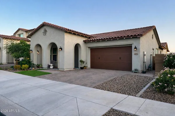 $649,999 | 20931 East Mayberry Road, Queen Creek, AZ 85142