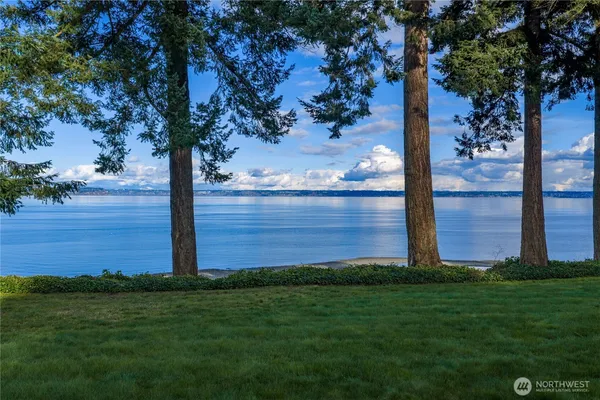$3,200,000 | 33244 Eglon Road Northeast, Kingston, WA 98346