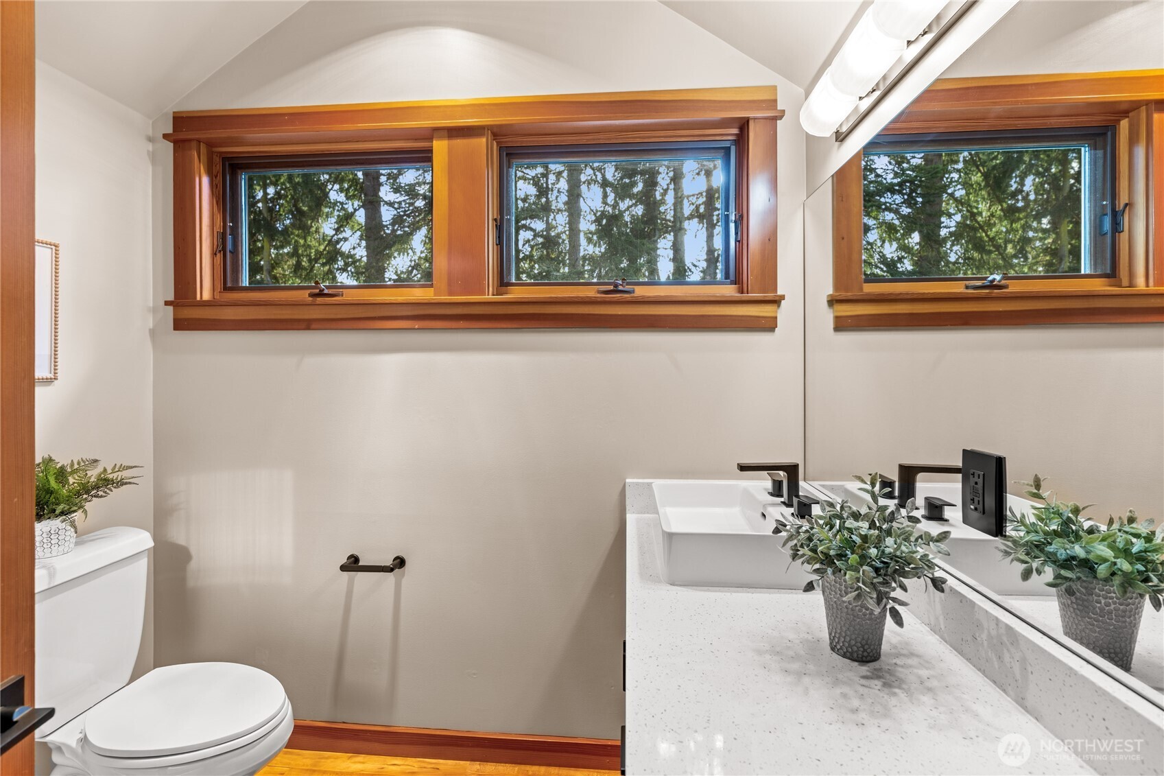 33244 Eglon Road Northeast Kingston, WA 98346 - Photo 25 of 40 a bathroom with a potted plant next to a window