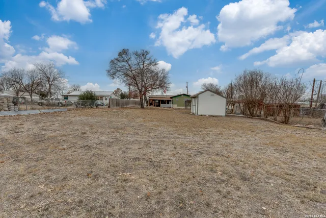 $139,900 | 111 Kirby Heights Street, Kirby, TX 78219
