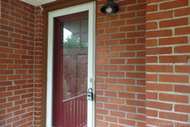 110 Spring Street Marion, NC 28752 - Photo 2 of 23 Gallery Image 2