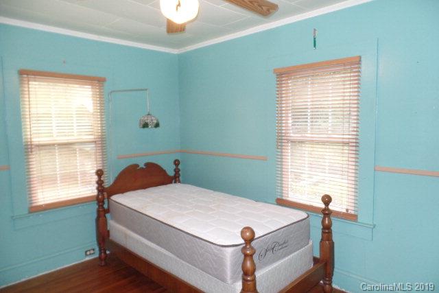 110 Spring Street Marion, NC 28752 - Photo 11 of 23 Gallery Image 11