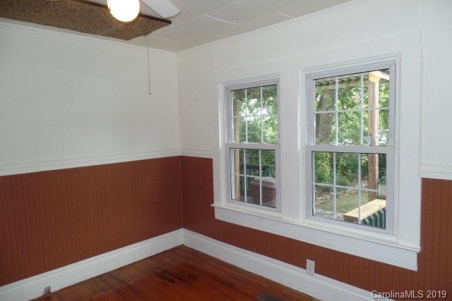 110 Spring Street Marion, NC 28752 - Photo 15 of 23 Gallery Image 15
