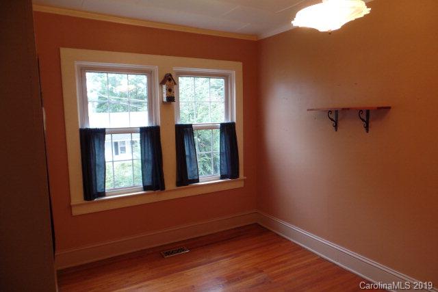 110 Spring Street Marion, NC 28752 - Photo 10 of 23 Gallery Image 10