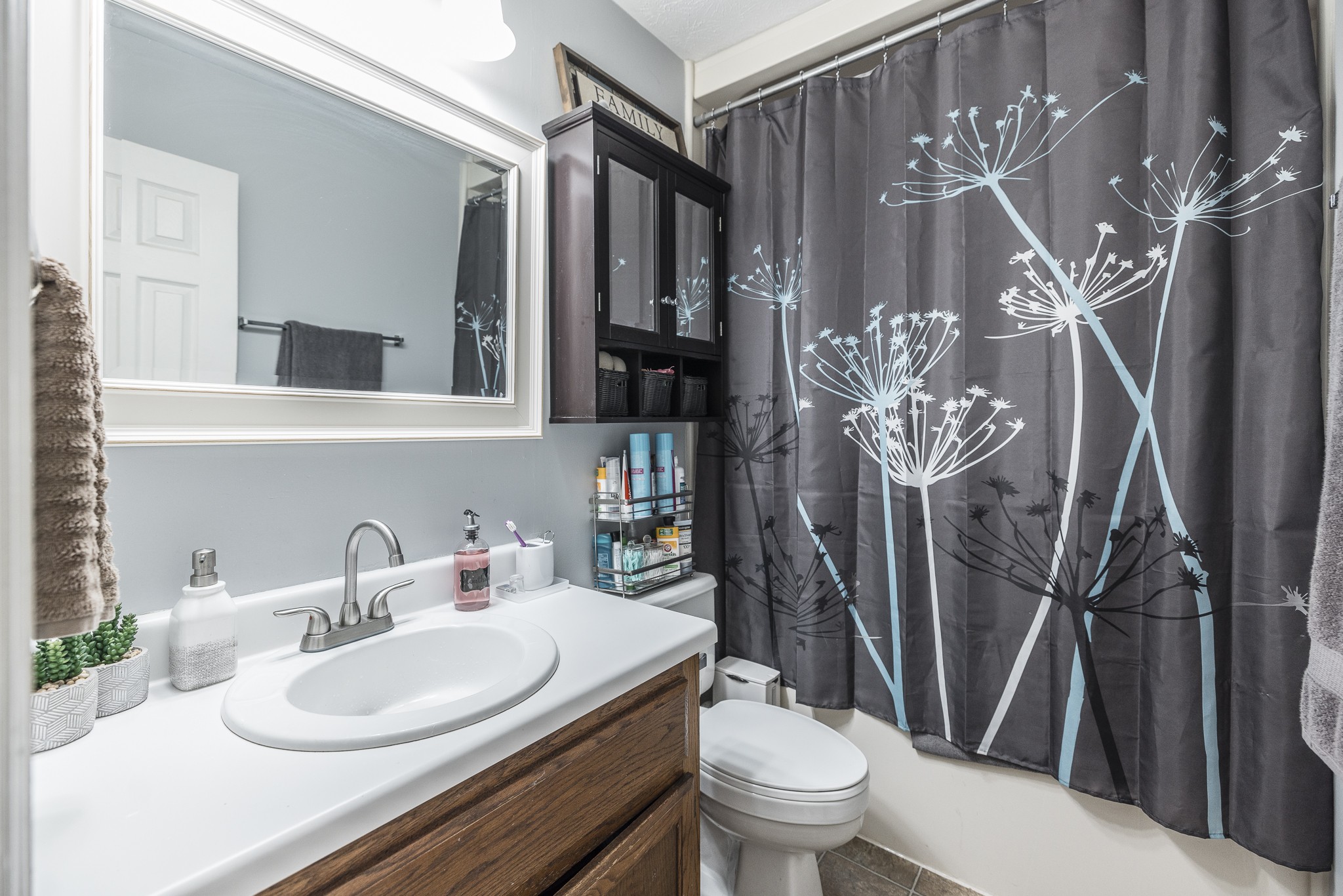 3000 Tom Austin Highway Springfield, TN 37172 - Photo 24 of 32 a bathroom with a sink toilet and shower