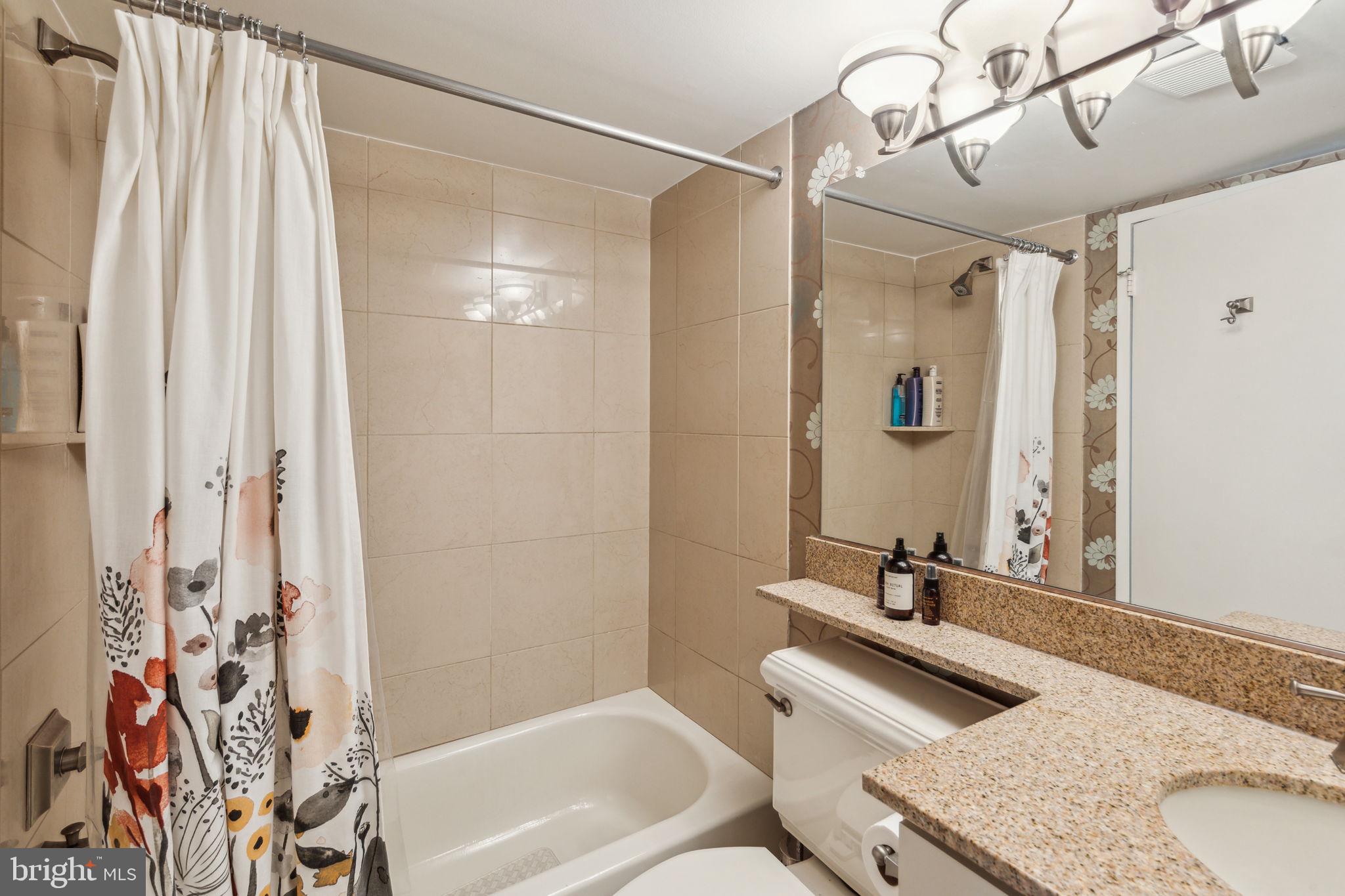 2429 Locust Street, Unit 302 Philadelphia, PA 19103 - Photo 34 of 34