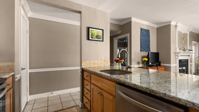 $359,000 | 807 West 25th Street, Unit 207, Austin, TX 78705
