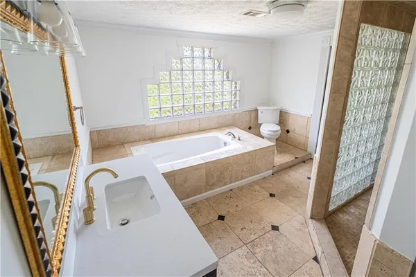 $3,495 | 672 Kennesaw Avenue Northeast, Unit A, Atlanta, GA 30308