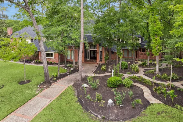 $1,340,000 | 15410 Brandonwood Court, Houston, TX 77069