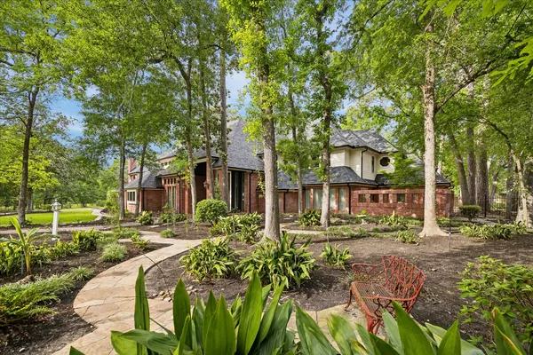 $1,340,000 | 15410 Brandonwood Court, Houston, TX 77069