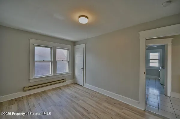 $1,075 | 2211 Brown Avenue, Scranton, PA 18509