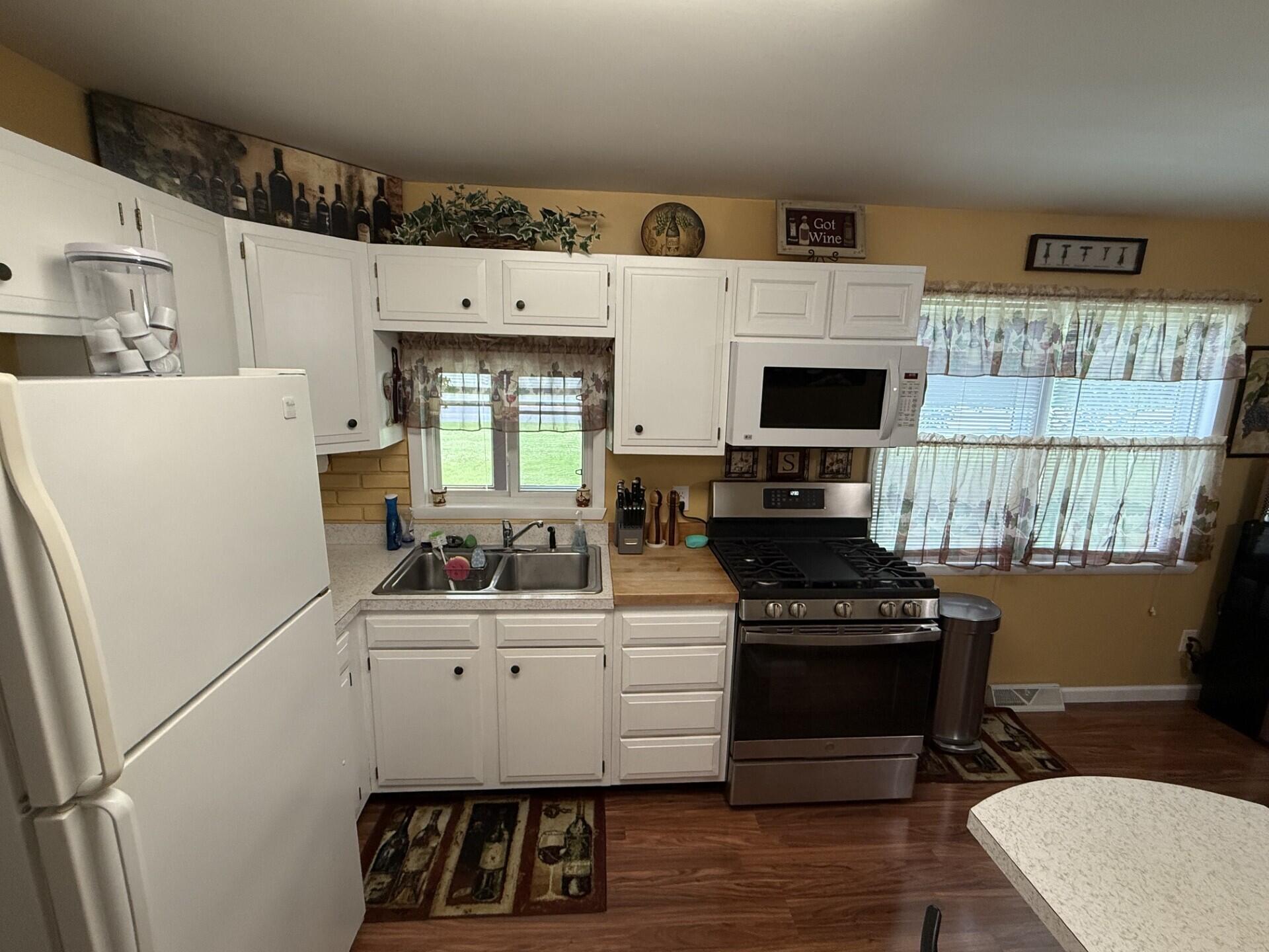 2046 State Rte 3 Cadyville, NY 12918 - Photo 4 of 23
