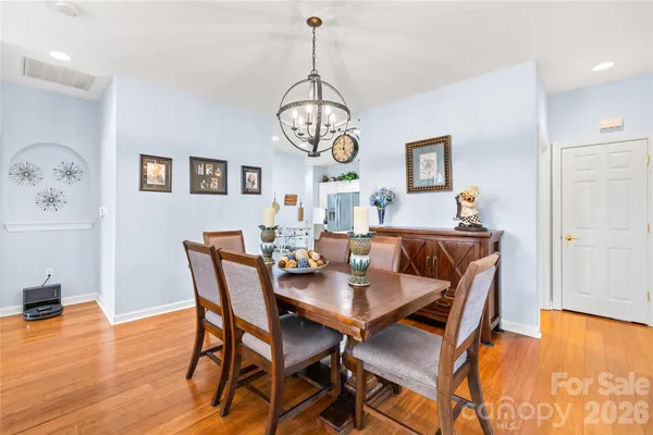 $324,900 | 8579 Highland Glen Drive, Charlotte, NC 28269