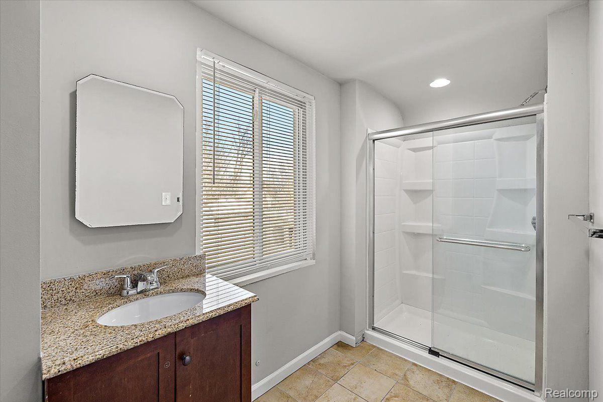 16844 Inverness Street Detroit, MI 48221 - Photo 22 of 33 Gallery Image 22