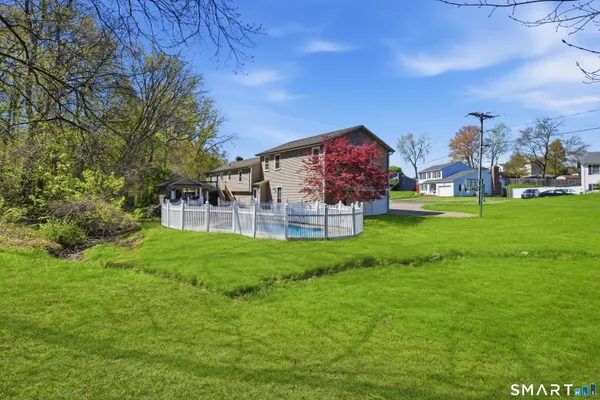 $530,000 | 1 Kimberly Drive, Enfield, CT 06082