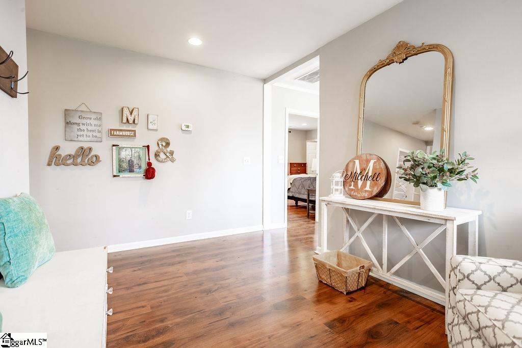 801 Deck Road Gray Court, SC 29645 - Photo 17 of 22 Gallery Image 17