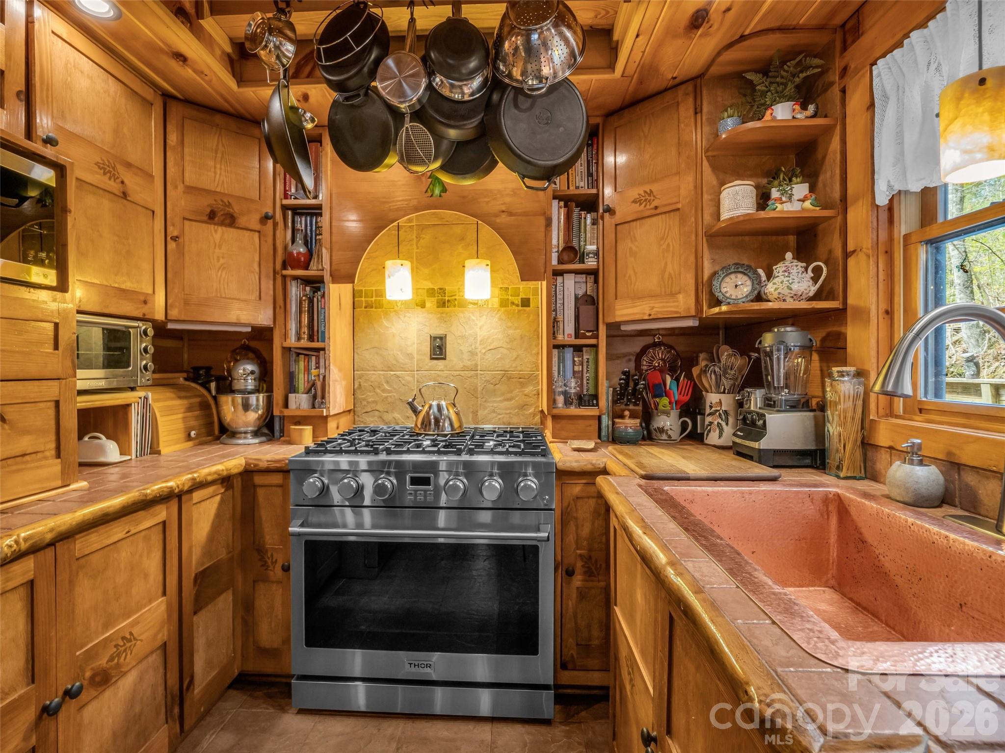 256 Bear Branch Road Hendersonville, NC 28792 - Photo 16 of 48