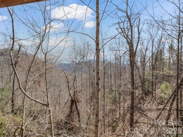 $535,000 | 256 Bear Branch Road, Hendersonville, NC 28792