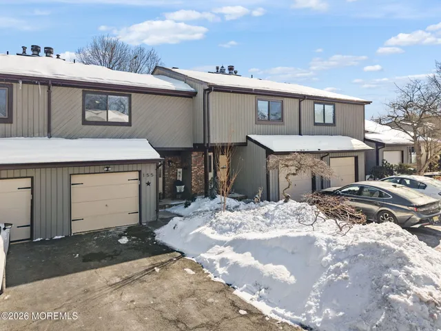 $469,900 | 155 Penn Court, Unit 136, Old Bridge, NJ 07747