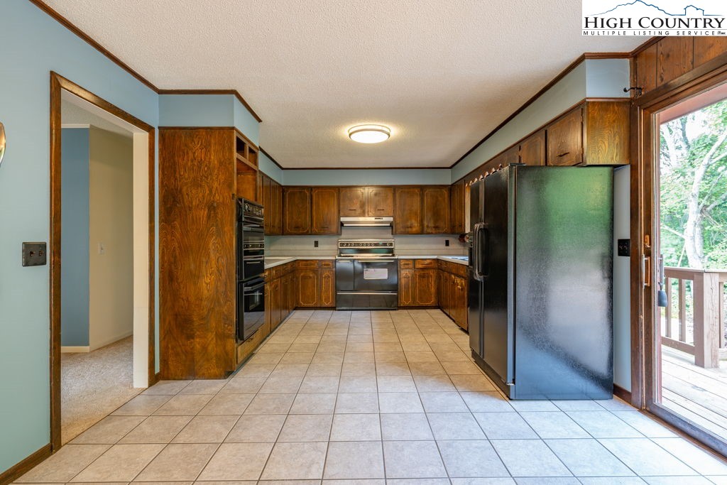 835 Ridge Road Spruce Pine, NC 28777 - Photo 14 of 40 Gallery Image 14