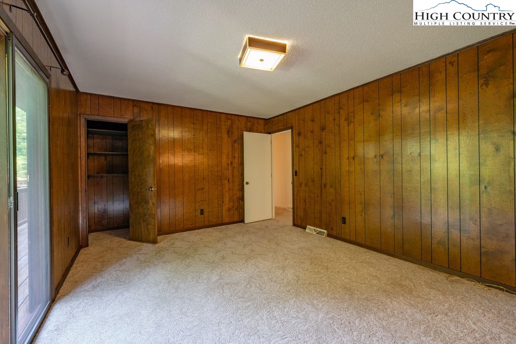 835 Ridge Road Spruce Pine, NC 28777 - Photo 18 of 40 Gallery Image 18