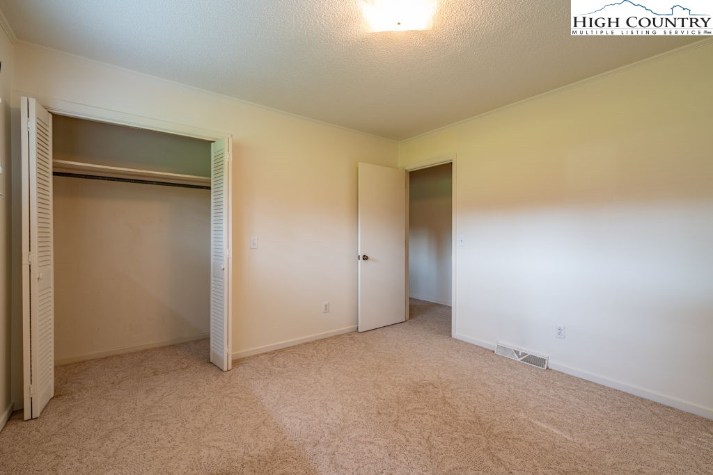 835 Ridge Road Spruce Pine, NC 28777 - Photo 21 of 40 Gallery Image 21