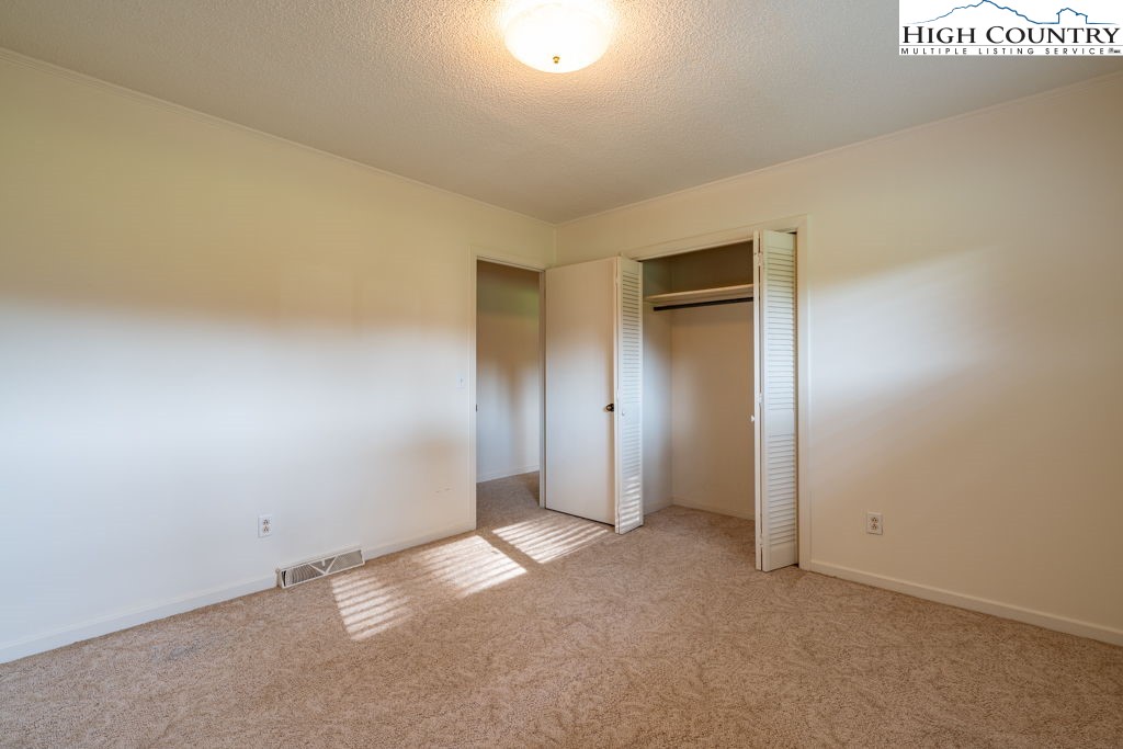 835 Ridge Road Spruce Pine, NC 28777 - Photo 24 of 40 Gallery Image 24