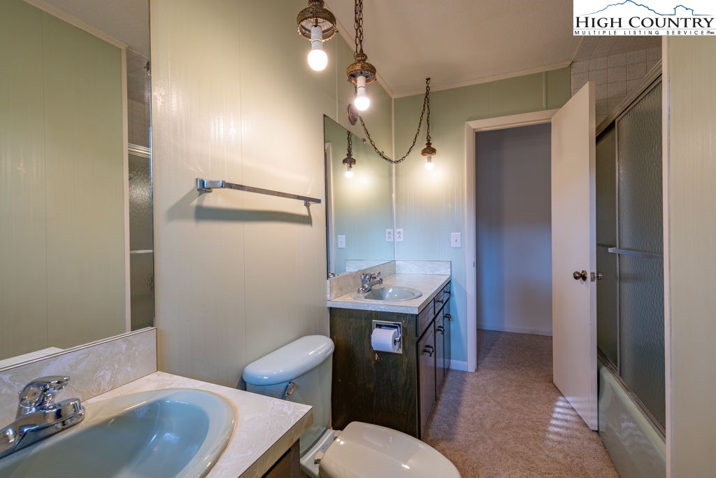 835 Ridge Road Spruce Pine, NC 28777 - Photo 25 of 40 Gallery Image 25