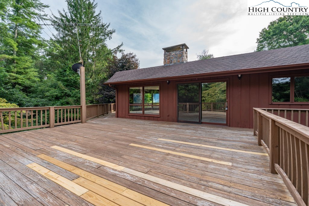 835 Ridge Road Spruce Pine, NC 28777 - Photo 38 of 40 Gallery Image 38