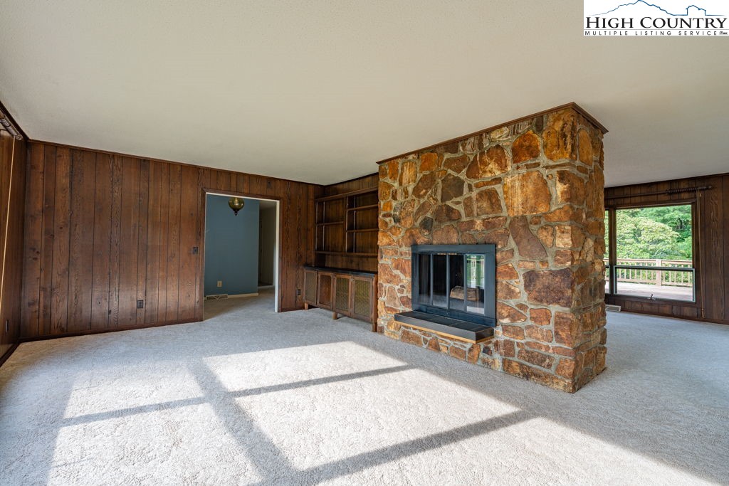 835 Ridge Road Spruce Pine, NC 28777 - Photo 7 of 40 Gallery Image 7