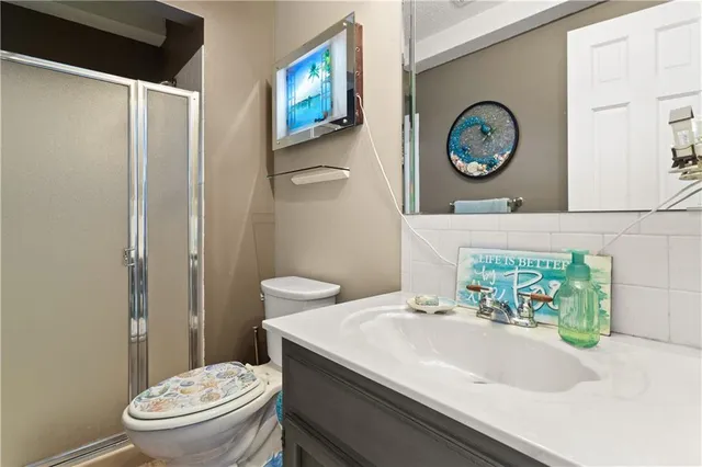 $415,000 | 1400 Northwest Deer Run Trail, Blue Springs, MO 64015