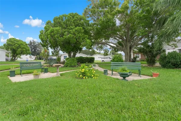 $1,400 | 10008 Daffodil Street, Unit 186, Pinellas Park, FL 33782