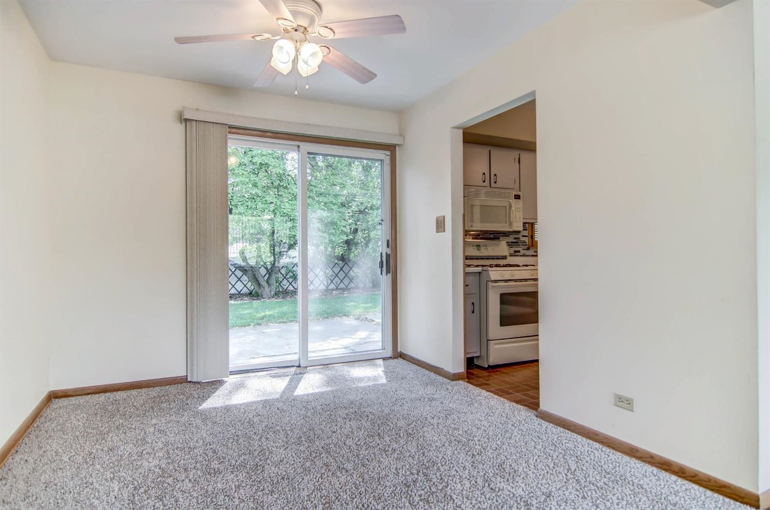 1843 North Rensselaer Street Griffith, IN 46319 - Photo 6 of 10 1500x994