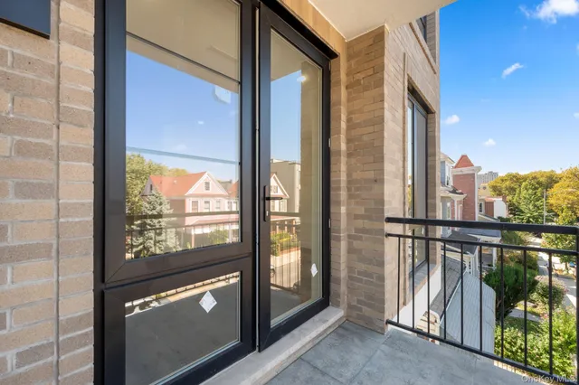 $2,700,000 | 310 Fenimore Street | Prospect Lefferts Gardens
