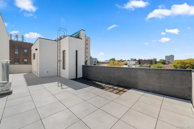 $2,700,000 | 310 Fenimore Street | Prospect Lefferts Gardens
