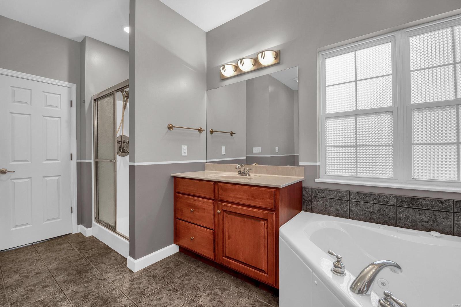 309 Windsor Forrest Road O'Fallon, IL 62269 - Photo 14 of 37 Gallery Image 14