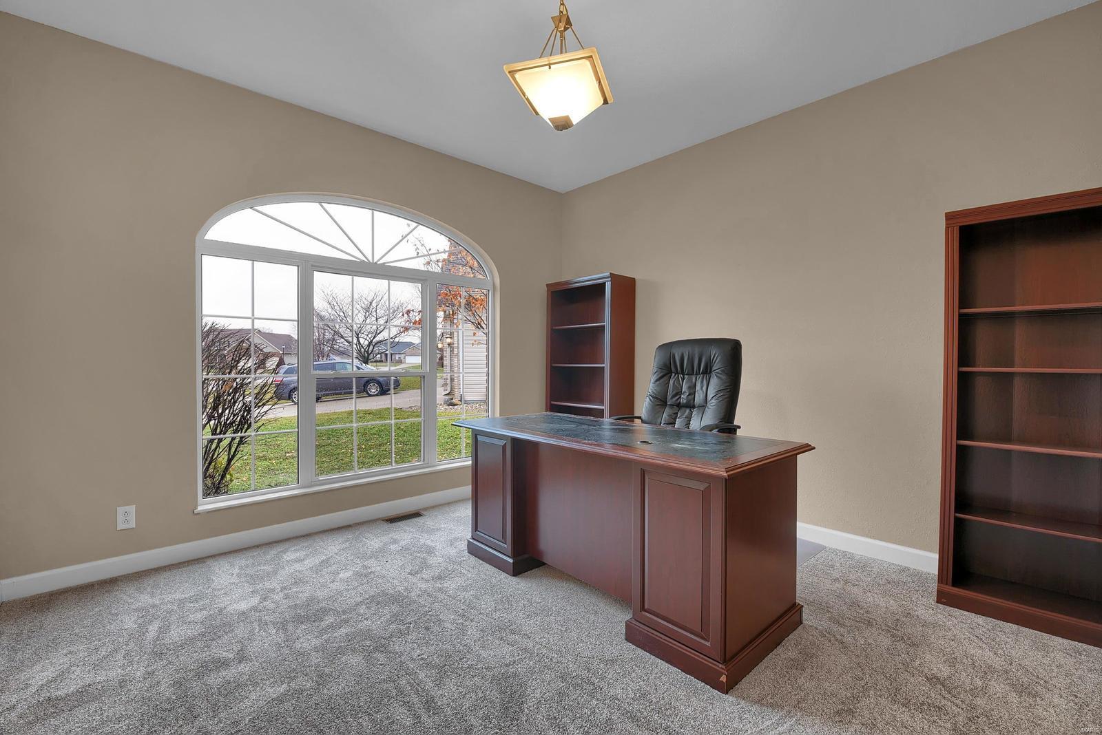 309 Windsor Forrest Road O'Fallon, IL 62269 - Photo 4 of 37 Gallery Image 4