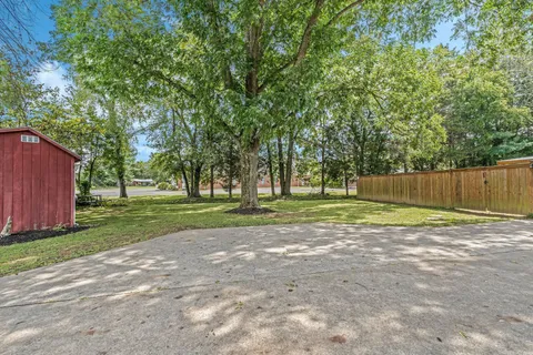 $589,900 | 818 North Rutherford Boulevard, Murfreesboro, TN 37130