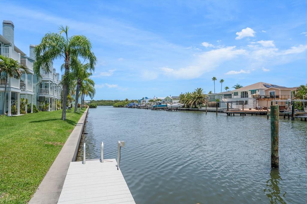 659 Garland Circle Indian Rocks Beach, FL 33785 - Photo 12 of 64