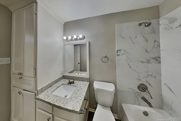 $2,125 | 9122 Autumn Storm, San Antonio, TX 78254