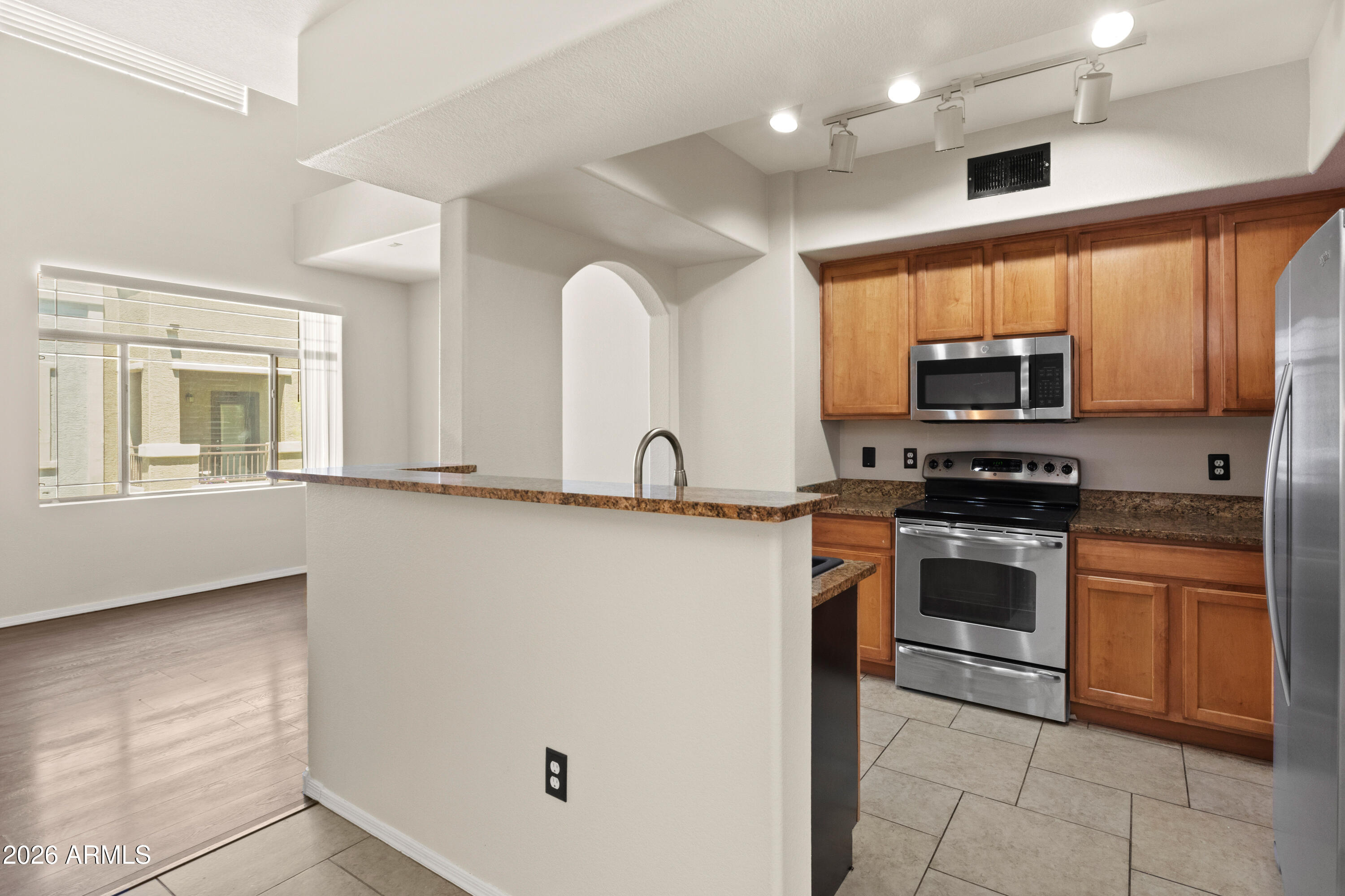 2150 West Alameda Road, Unit 1304 Phoenix, AZ 85085 - Photo 9 of 31 2150 W Alameda Rd 1304-010
