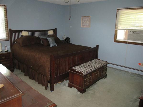 76 Boynton Road Deerfield, MA 01373 - Photo 14 of 24 Gallery Image 14